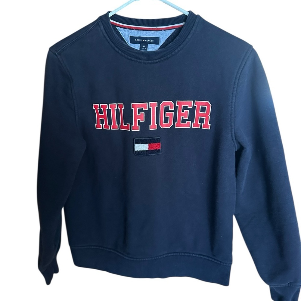 Tommy Hilfiger Navy Crewneck Y2K Preppy Sweatshirt with Red Lettering